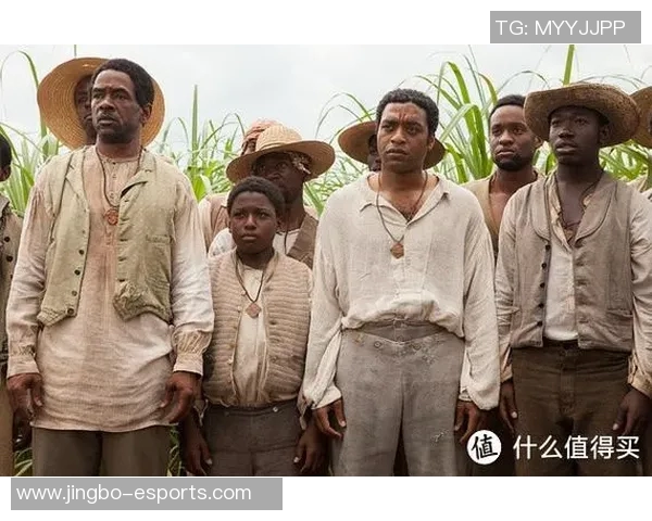 《第一个黑人足球明星的崛起与奋斗历程》