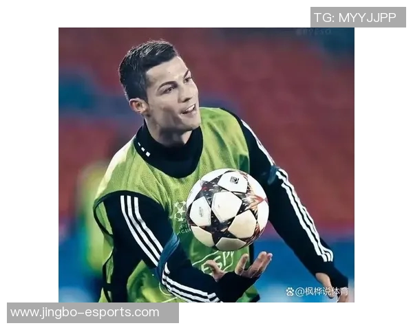 球星罚站足球引发关注展现竞技魅力与体育精神风采