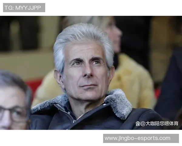 足坛再传噩耗世界知名足球球星不幸离世引发球迷深切悼念